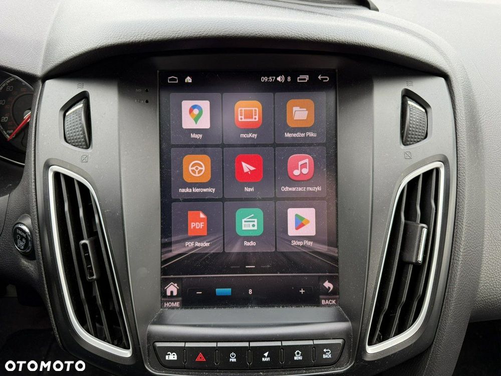 Ford Focus 2.0 EcoBoost ST - 29