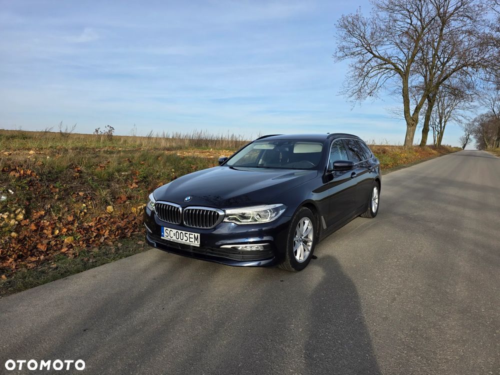 BMW Seria 5 530i Luxury Line - 11