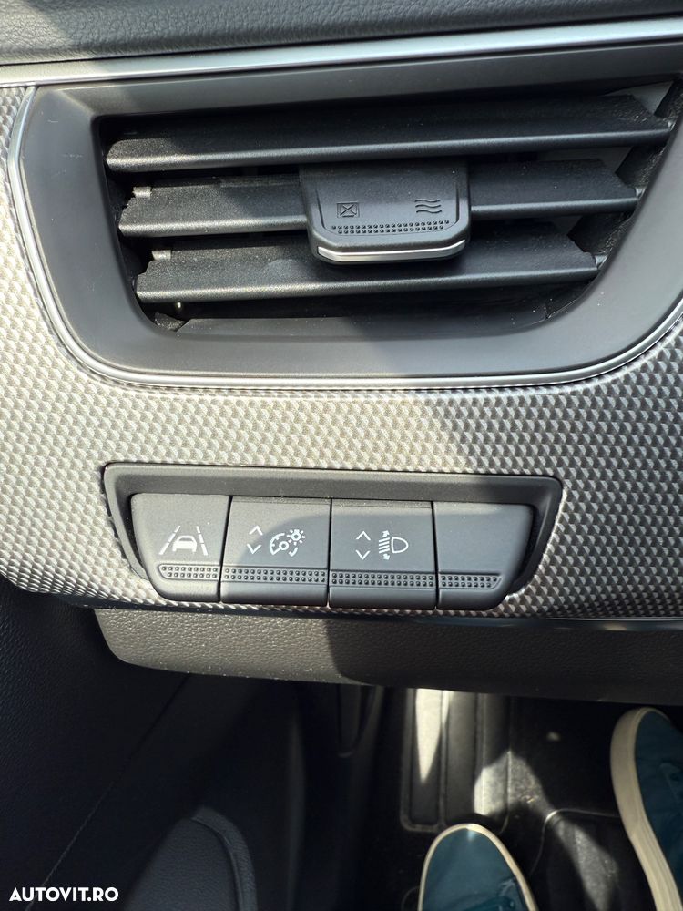 Renault Arkana E-TECH 145 Evolution - 24