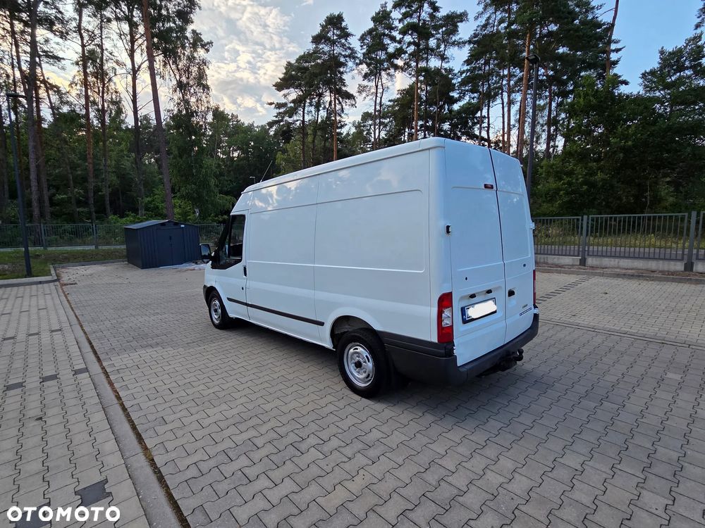 Ford Transit - 4