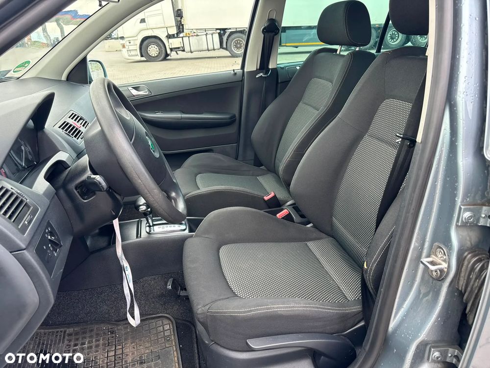 Skoda Fabia 1.4 16V Sportline - 5