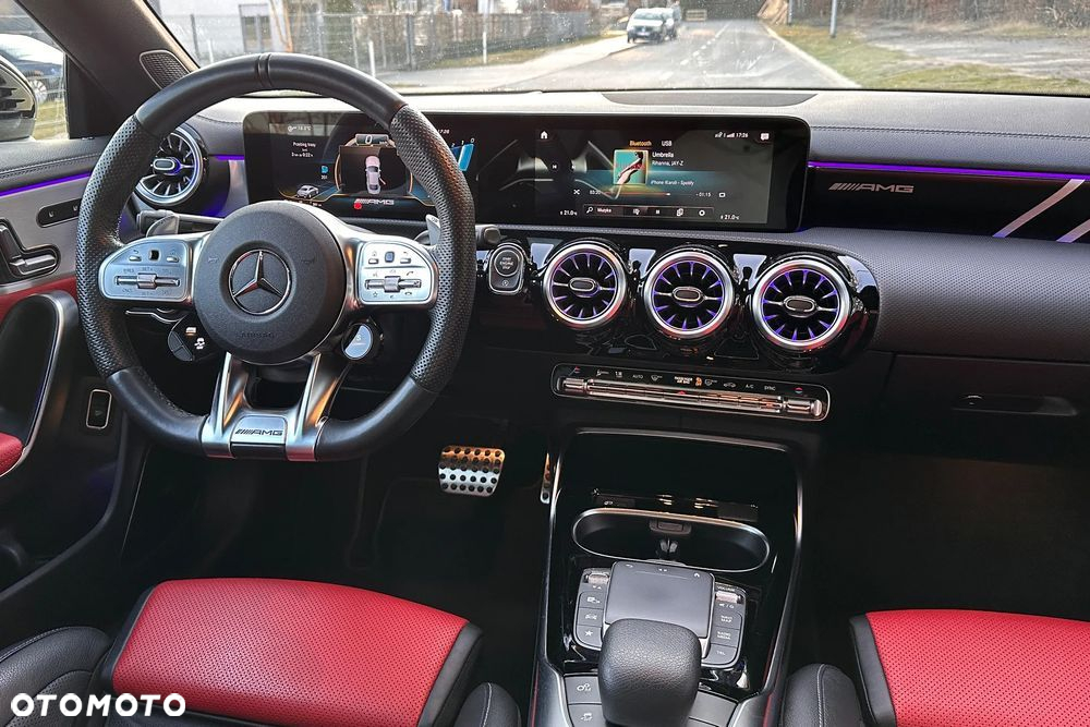 Mercedes-Benz CLA AMG 45 4-Matic 8G-DCT - 25