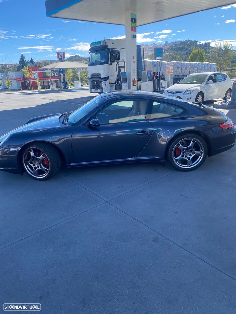 Porsche 911 (997) - 6