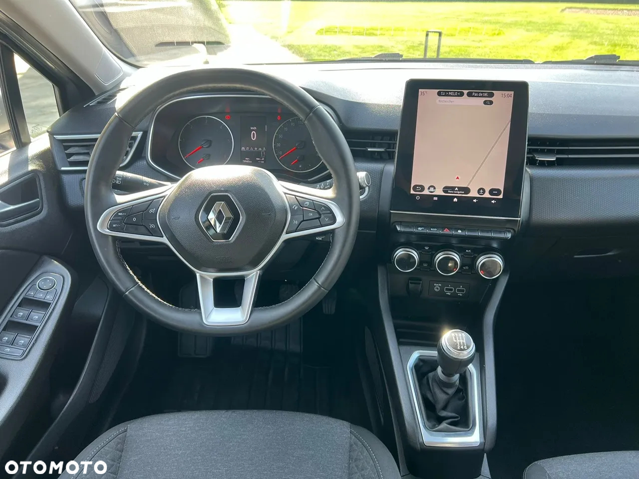 Renault Clio - 17