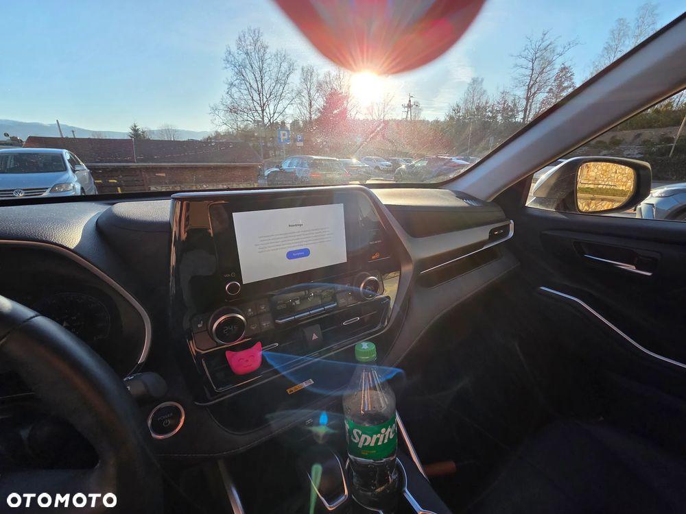 Toyota Highlander 2.5 Hybrid Comfort - 8