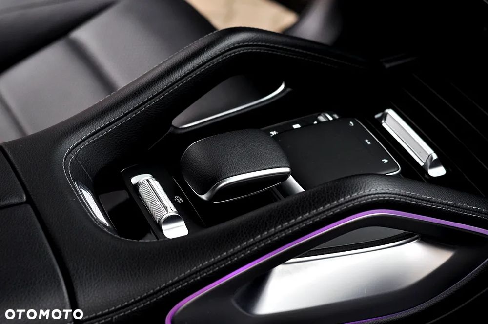 Mercedes-Benz GLE 300 d 4Matic 9G-TRONIC Exclusive - 28