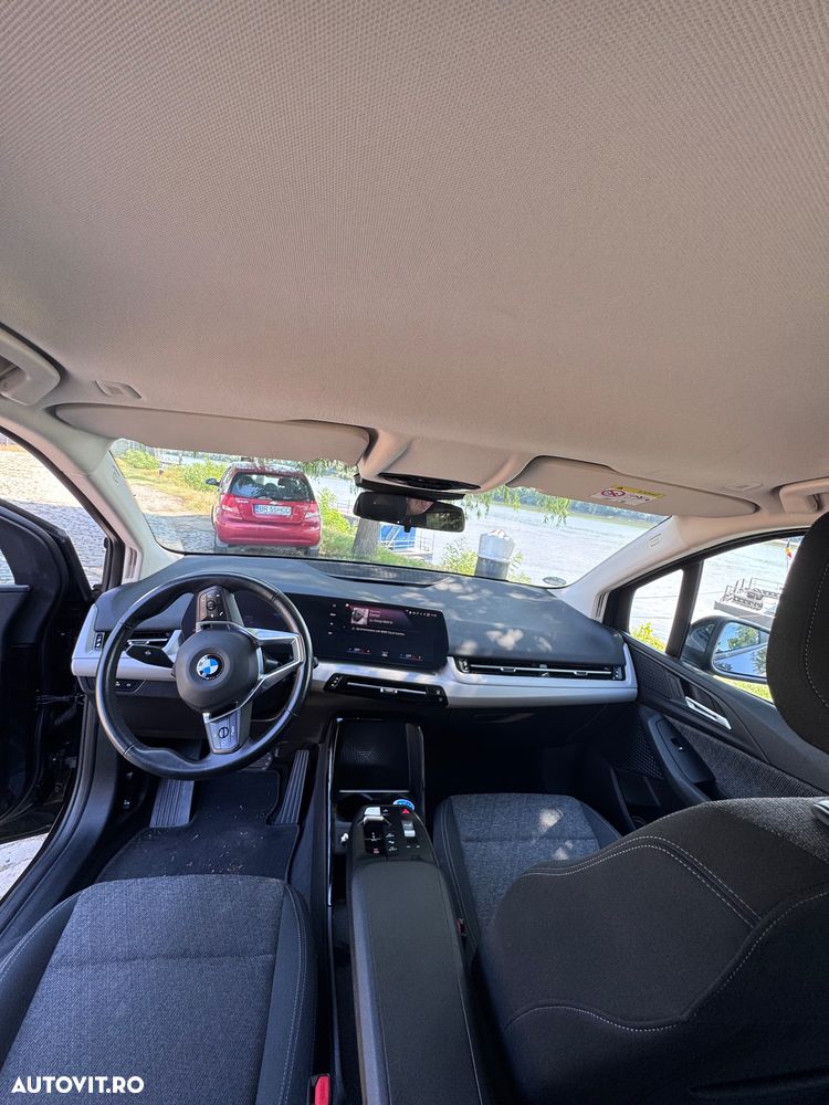 BMW Seria 2 218i AT - 7