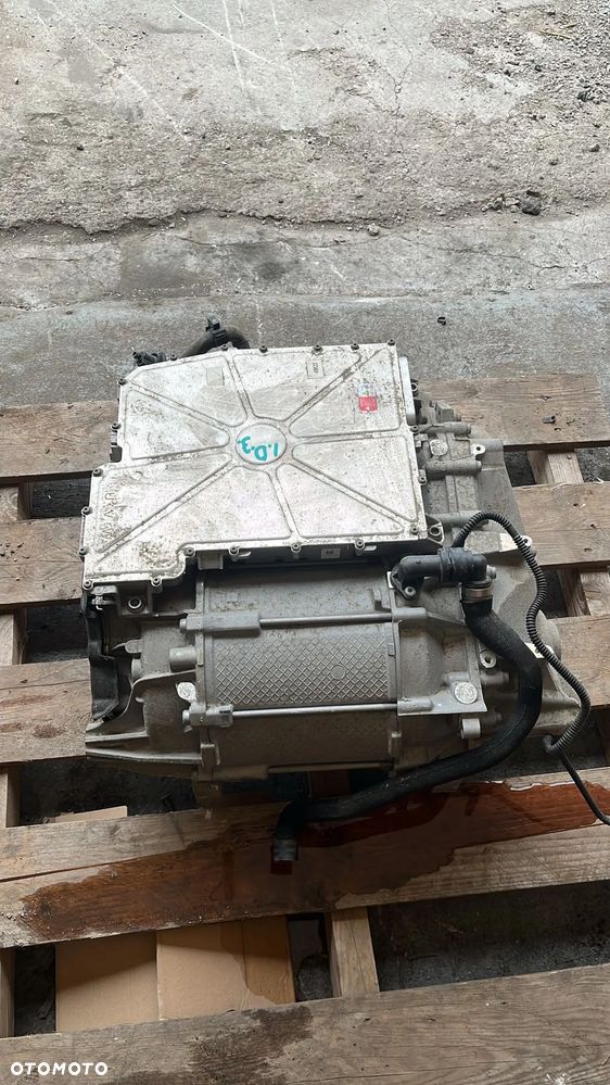 SILNIK ELEKTRYCZNY VOLKSWAGEN ID3 SKODA ENYAQ 1EA907230 - 2