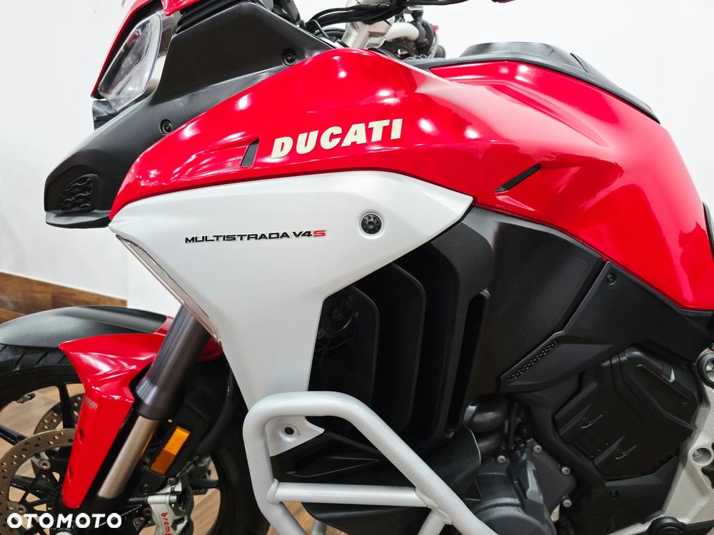 Ducati Multistrada - 10