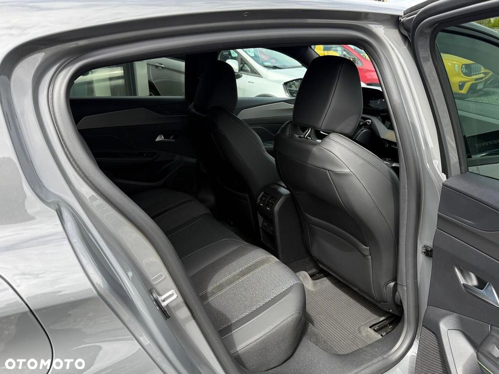 Peugeot 308 - 30