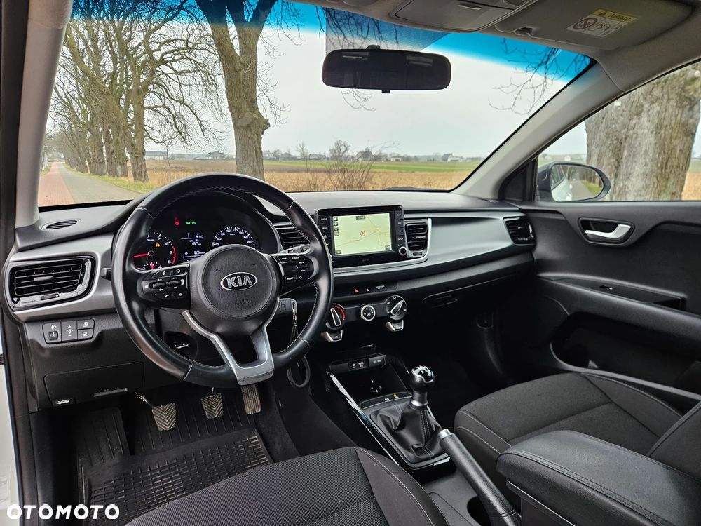 Kia Rio - 7