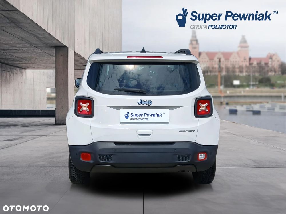 Jeep Renegade - 4