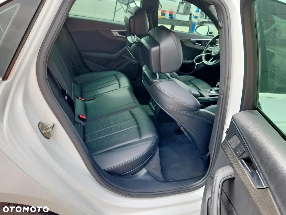 Audi A4 2.0 TFSI Quattro S tronic - 9