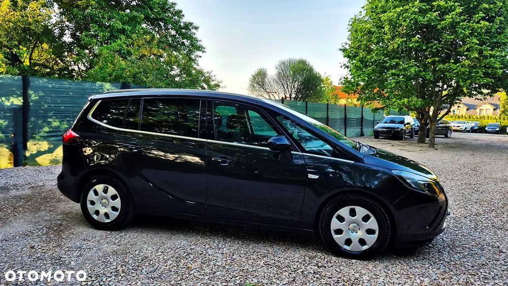 Opel Zafira 1.4 T Cosmo EU6 - 11
