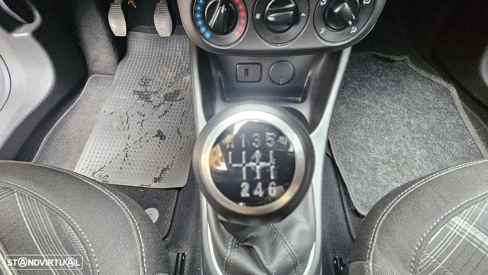 Opel Corsa 1.0 T Innovation - 25