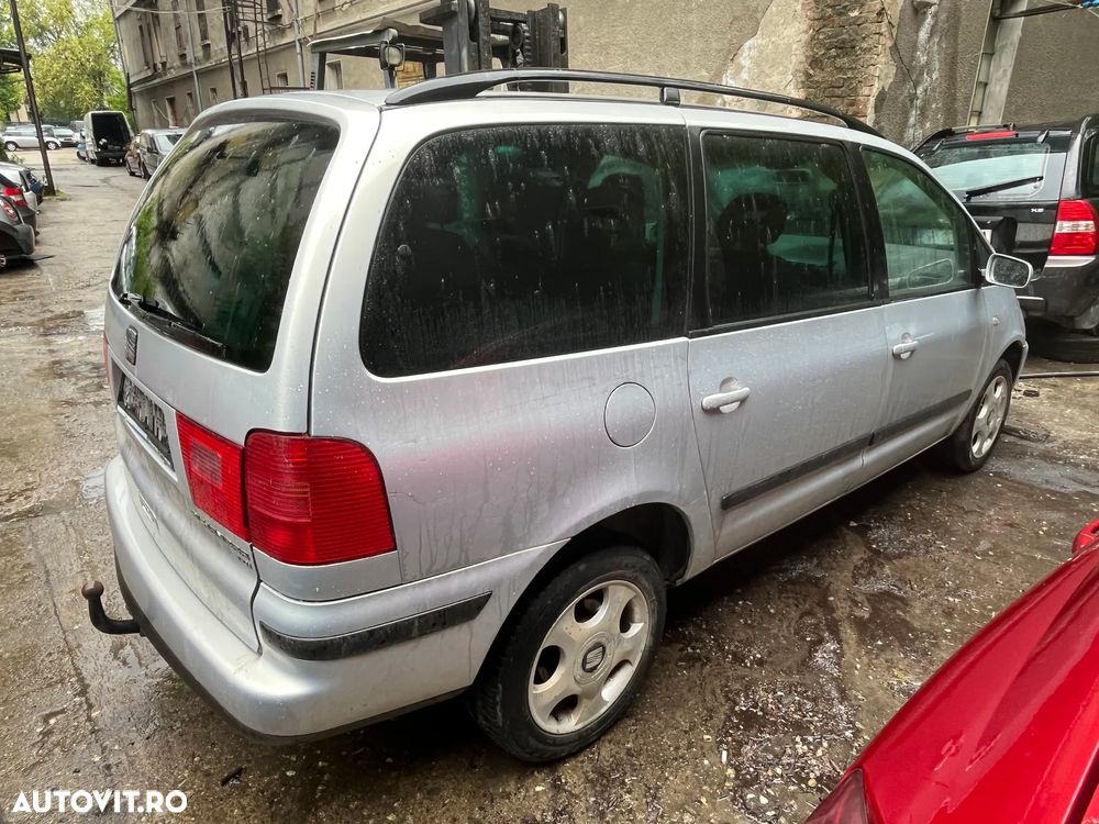 Dezmembrez Seat Alhambra 2003 gri argintiu 1,9 TDI cod AUY - 3