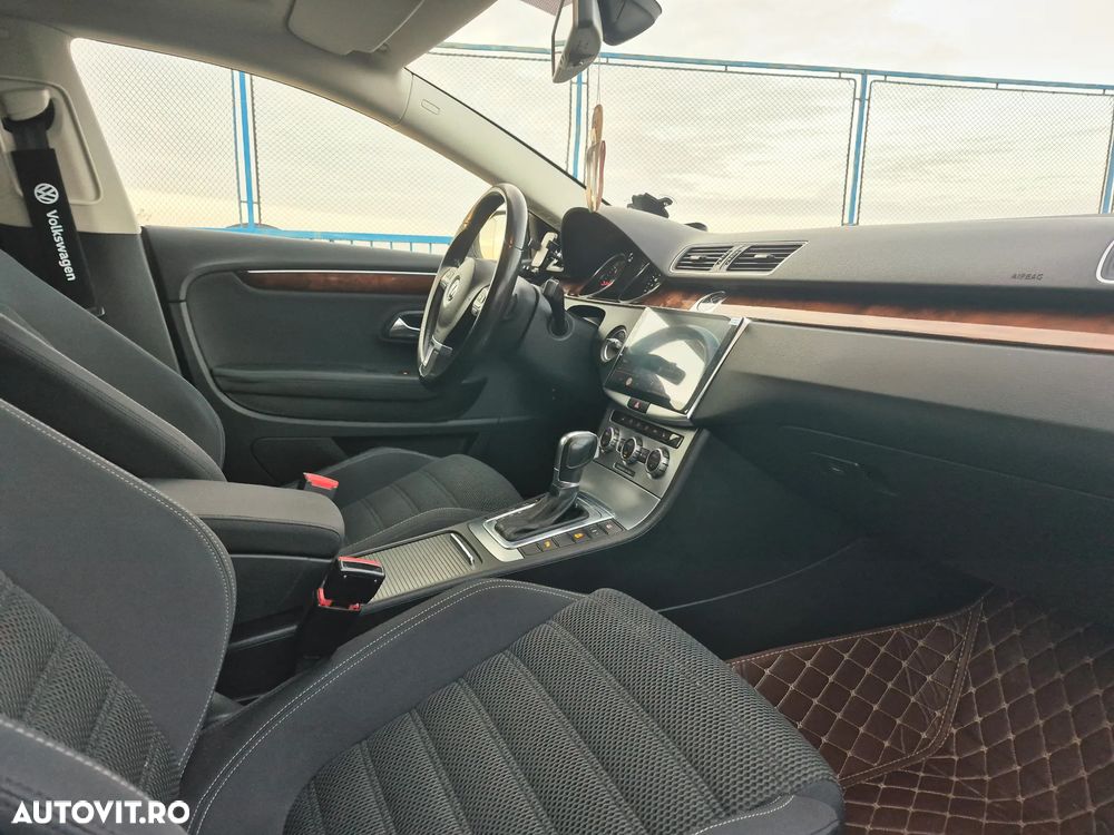 Volkswagen Passat CC 2.0 TDI DPF DSG - 32
