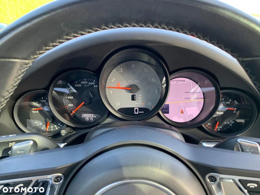 Porsche 911 Carrera S PDK - 10