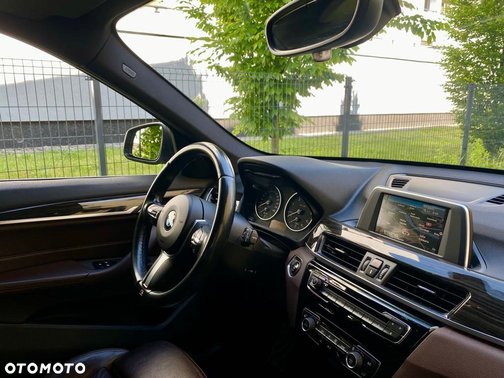 BMW X1 xDrive20d M Sport - 9