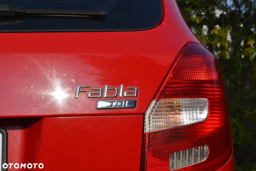 Skoda Fabia 1.6 TDI DPF Elegance - 14