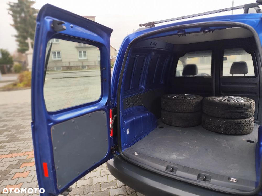 Volkswagen CADDY - 10