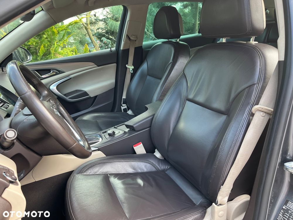 Opel Insignia 2.0 CDTI Cosmo - 14