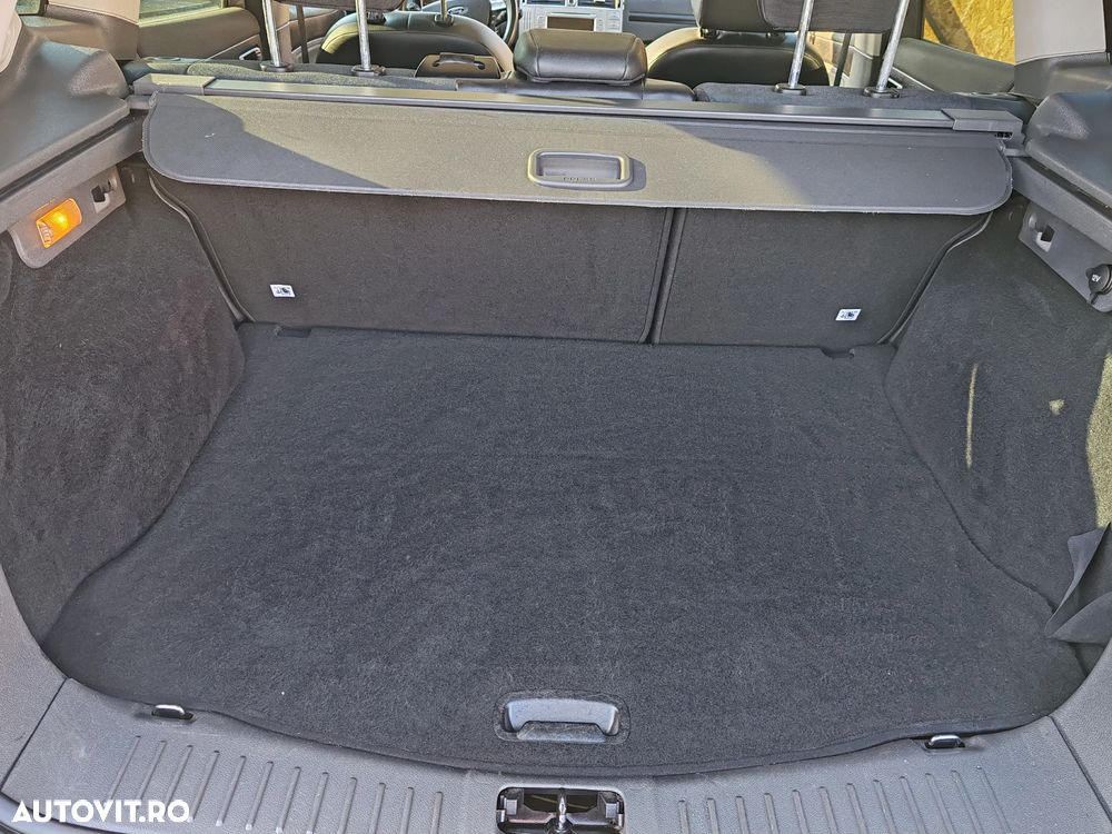 Ford Kuga 2.0 TDCi Titanium - 27