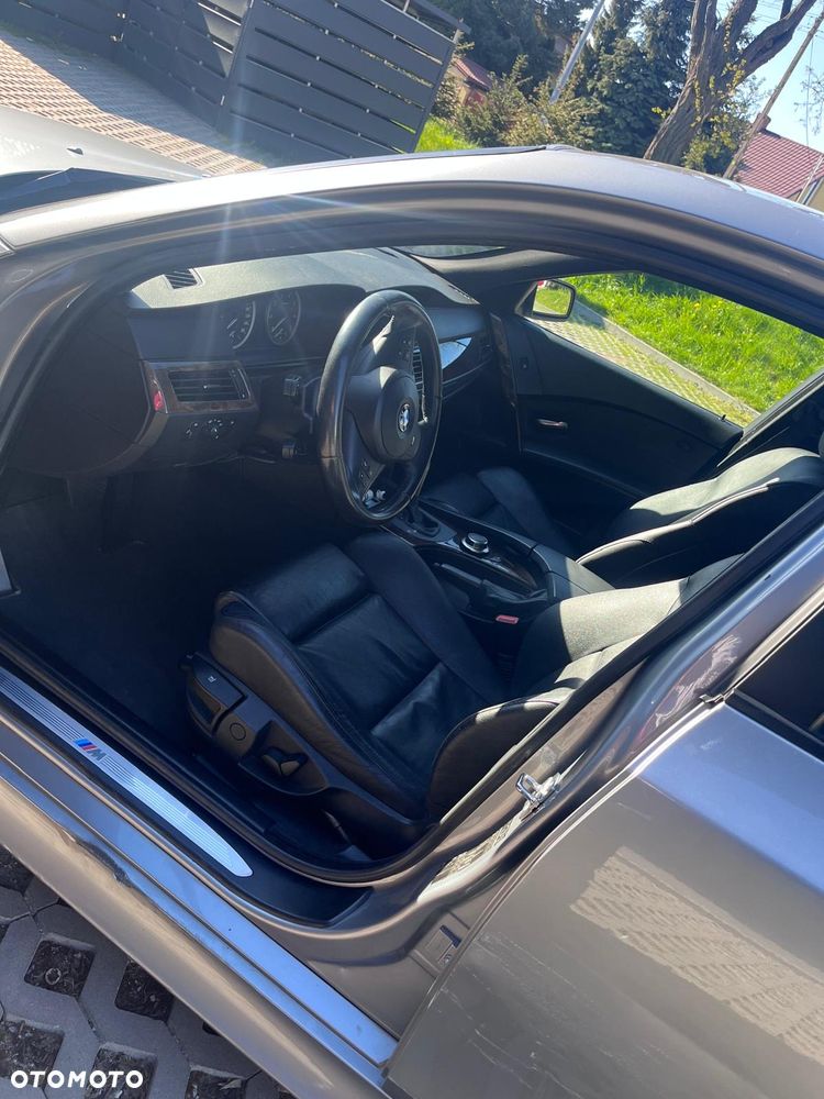 BMW Seria 5 540i - 5