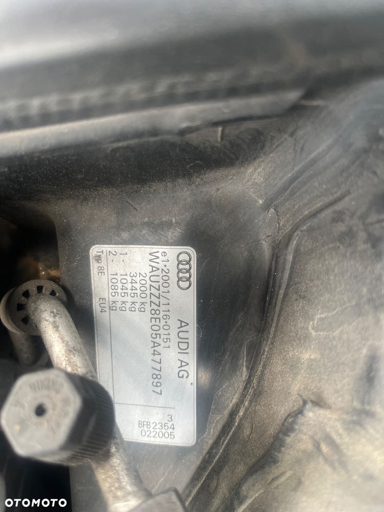 Audi A4 Avant 1.8 T - 4