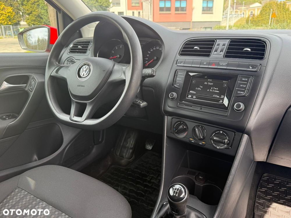 Volkswagen Polo 1.0 (Blue Motion Technology) Comfortline - 13