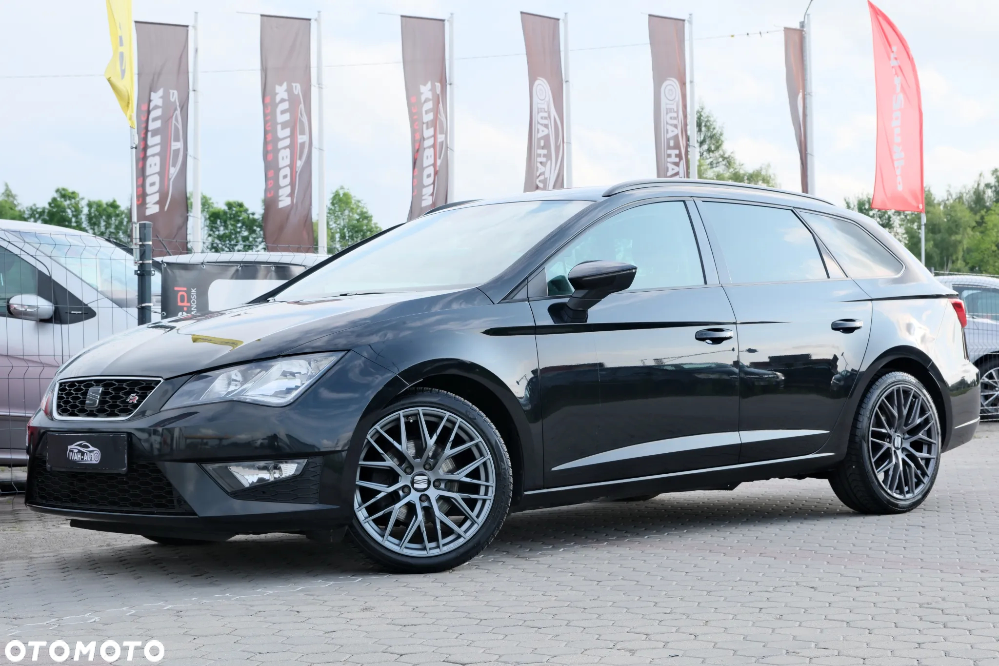 Seat Leon ST 2.0 TDI DPF DSG FR - 17