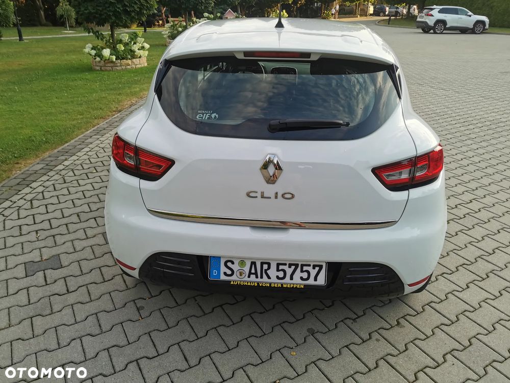 Renault Clio 1.2 16V Limited EU6 - 5