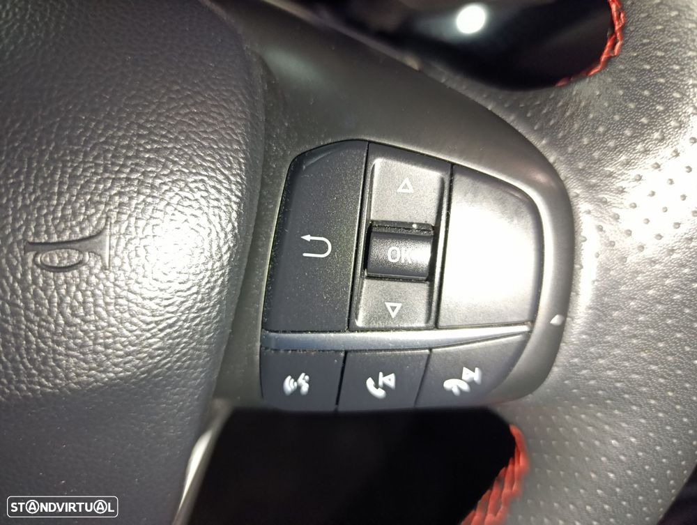 Ford Focus 1.0 EcoBoost MHEV ST-Line - 15