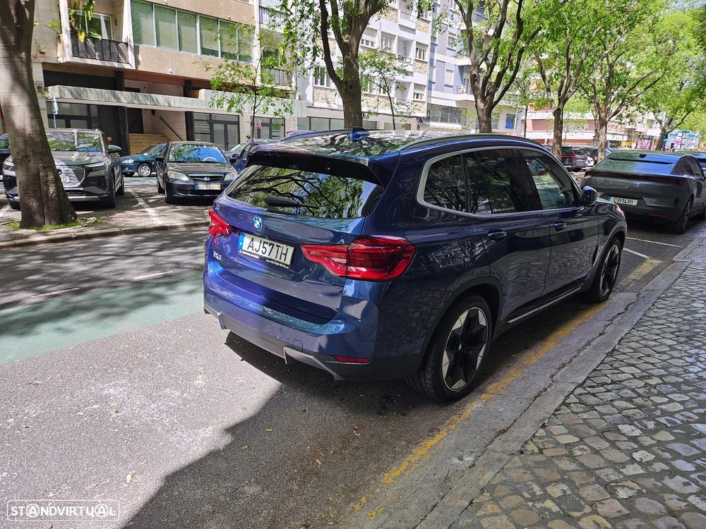 BMW iX3 Inspiring - 7