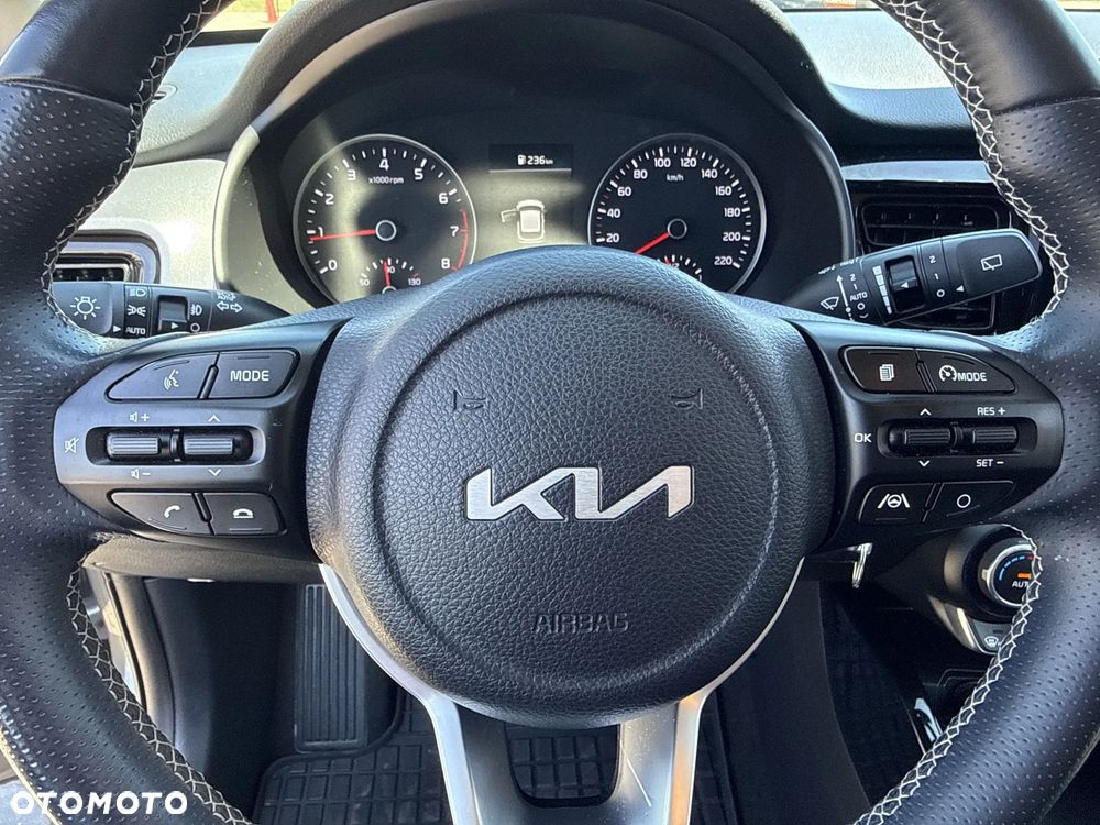 Kia Stonic 1.0 T-GDI MHEV L - 22