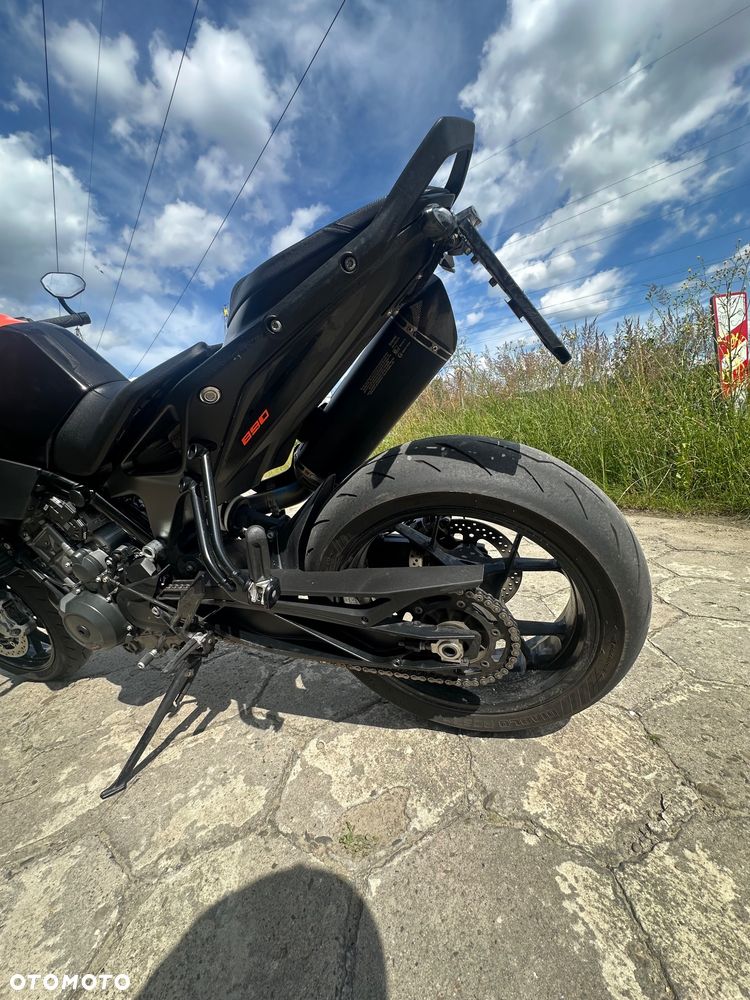 KTM DUKE 890 - 18
