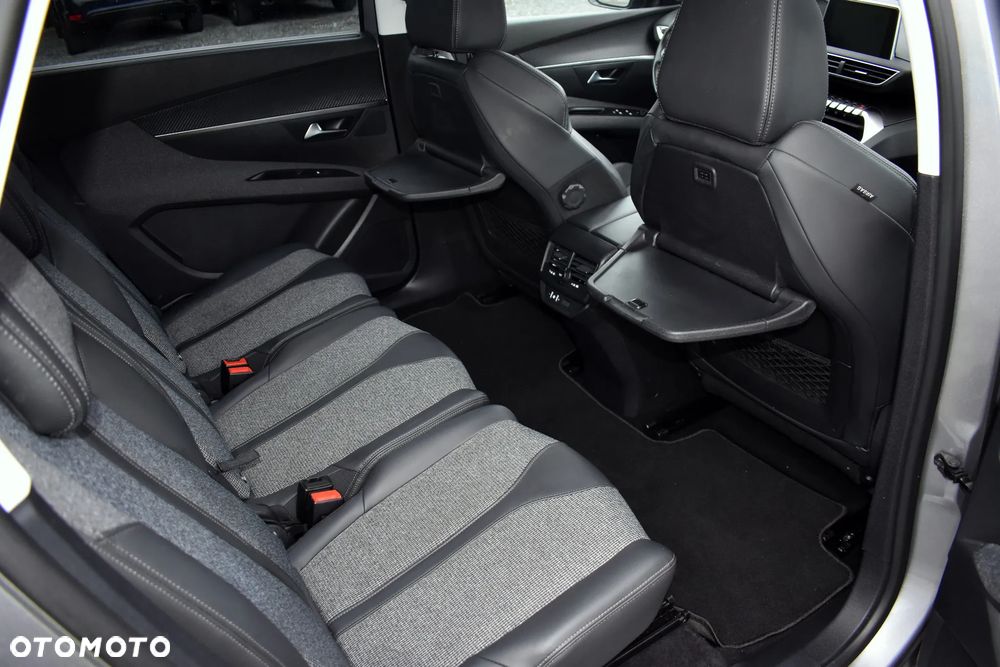 Peugeot 5008 BlueHDi 130 EAT8 Active - 36