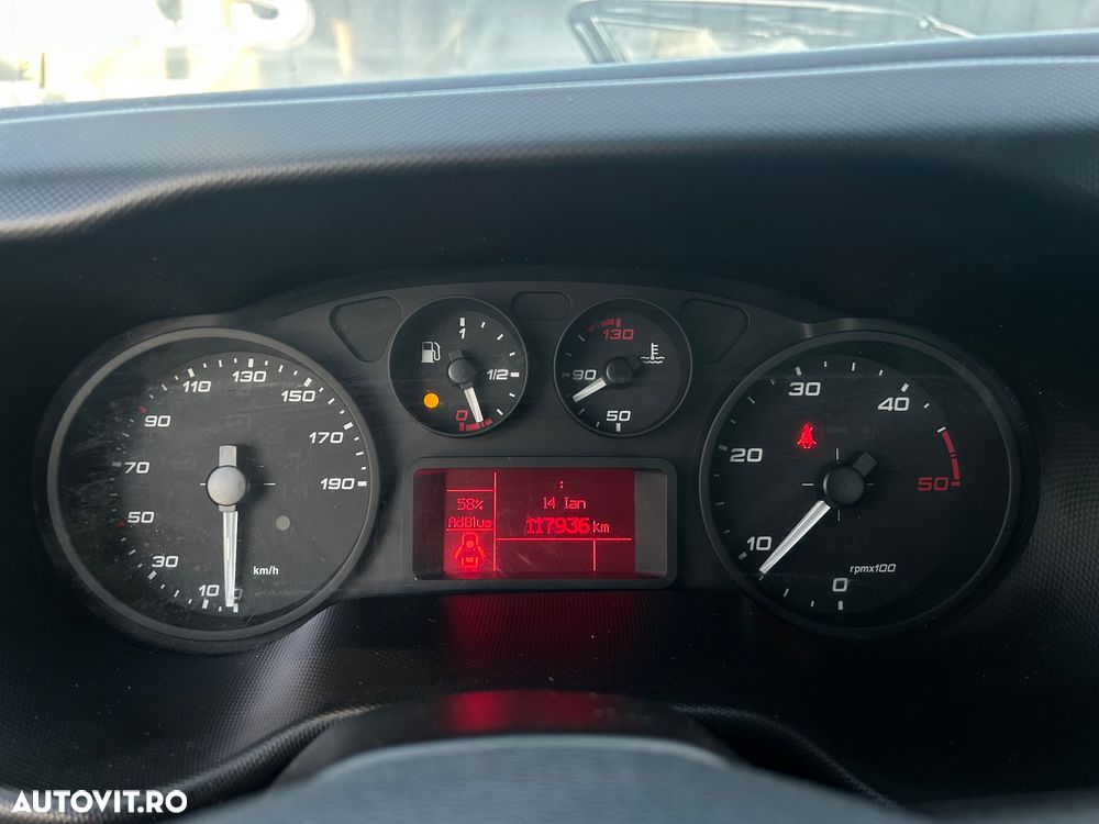 Iveco Daily 3.0 D Platforma 5.4 m AXA DUBLA SPATE - 17