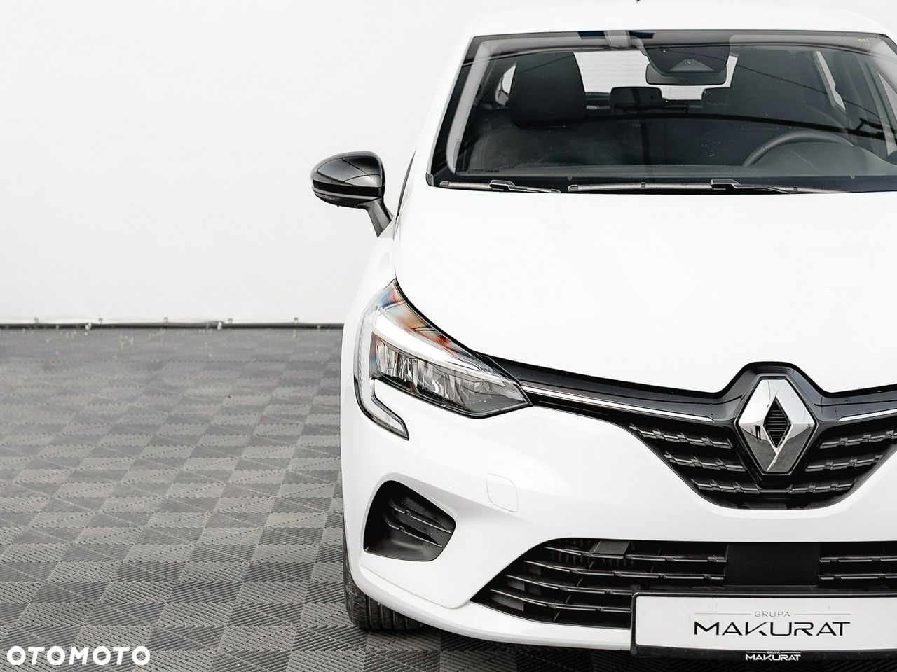 Renault Clio 1.0 TCe Equilibre - 9
