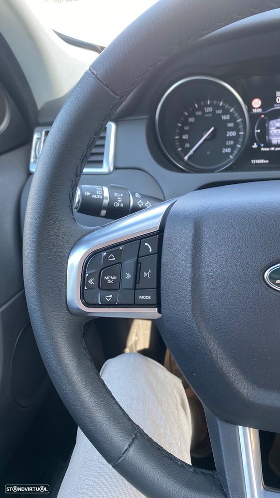 Land Rover Discovery Sport 2.0 TD4 SE - 35