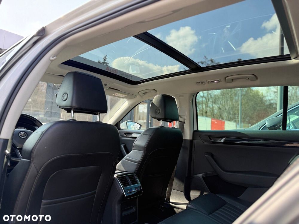Skoda Superb 2.0 TSI 4x4 L&K DSG - 29