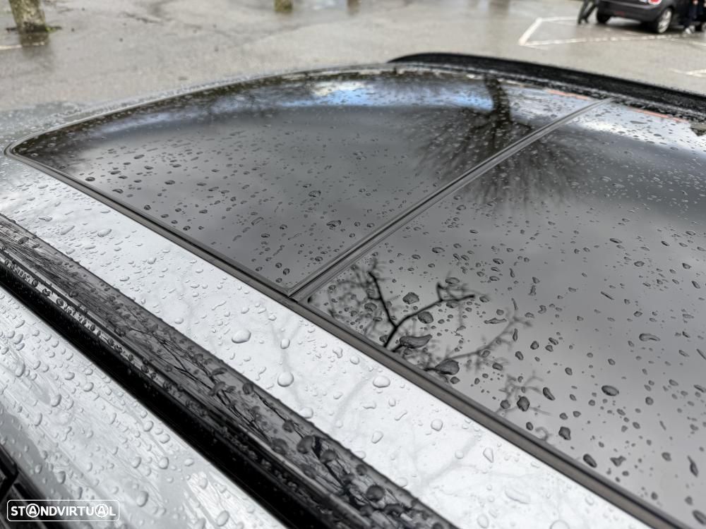 BMW 330 e Pack 50 anos M Auto - 19