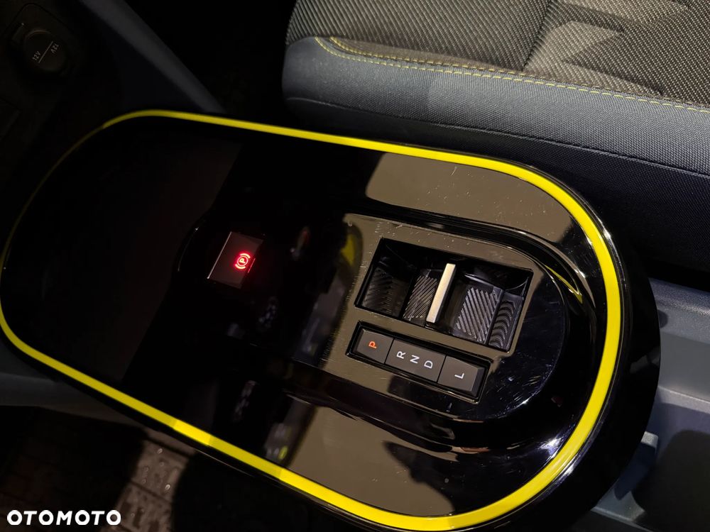 Fiat Grande Panda 1.2 mHEV Icon eDCT - 19