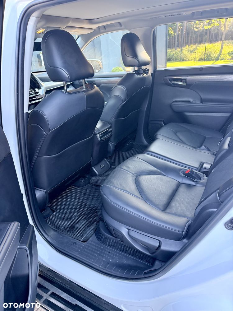 Toyota Highlander 2.5 Hybrid Executive - 16