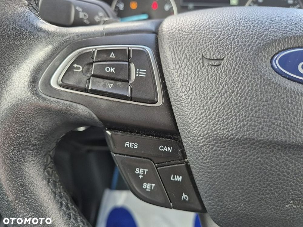 Ford EcoSport - 18
