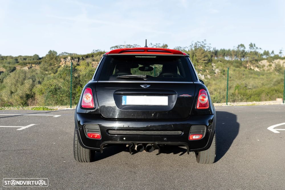 MINI 3 Portas John Cooper Works - 12