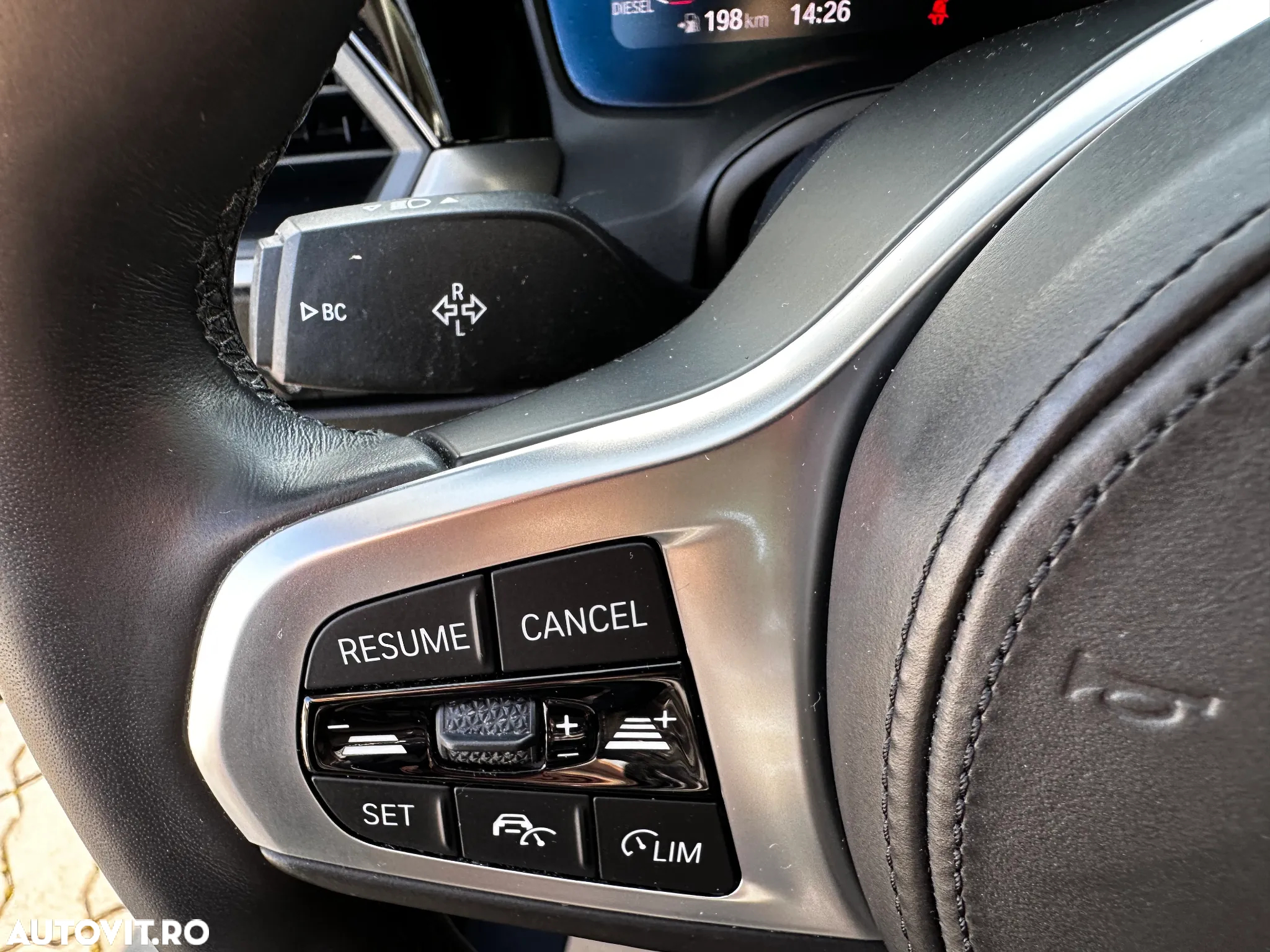 BMW Seria 3 318d Aut. - 23