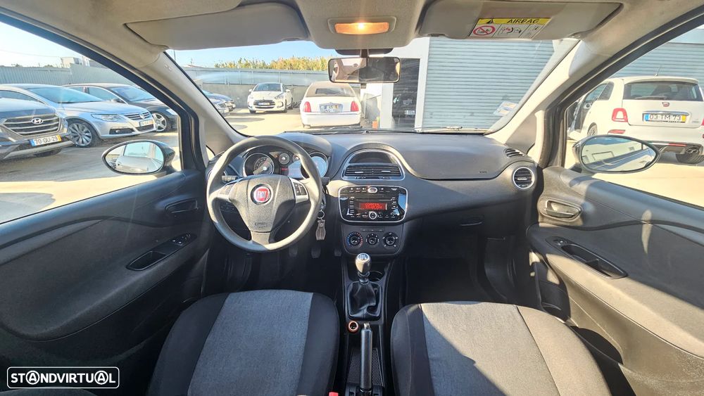 Fiat Punto 1.2 Young S&S - 12