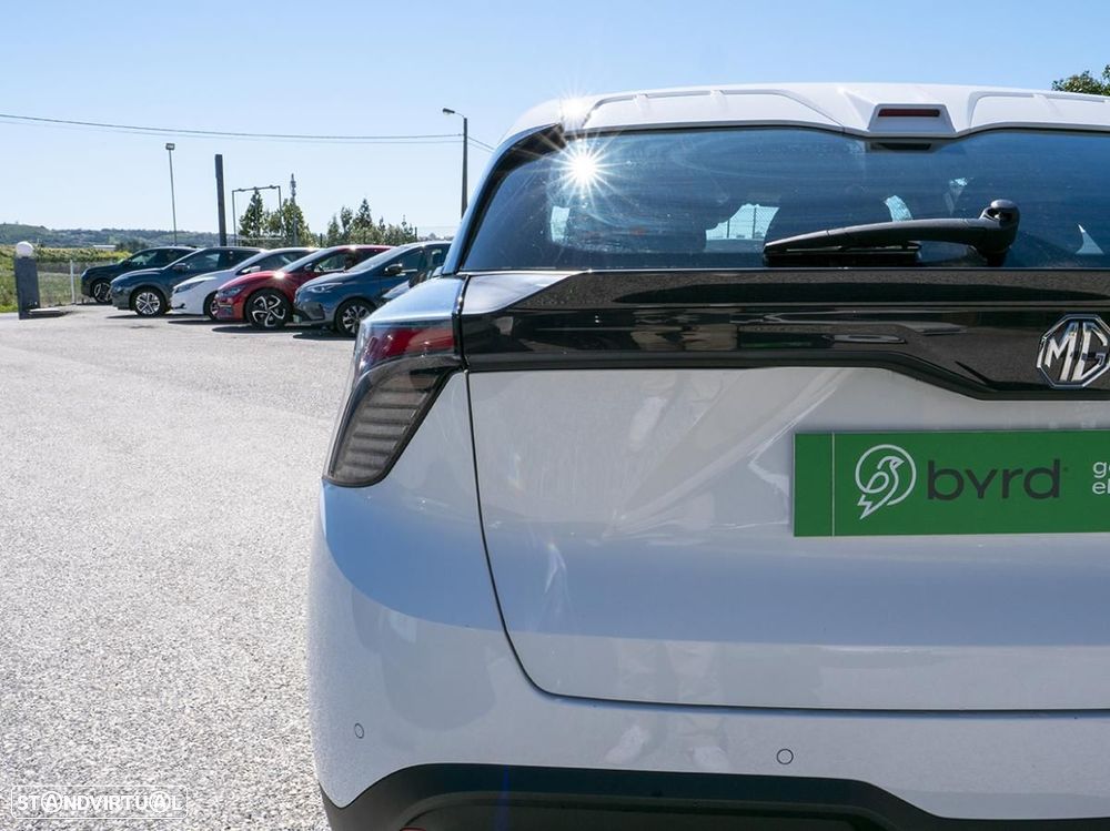 MG MG4 51 kWh Standard - 12