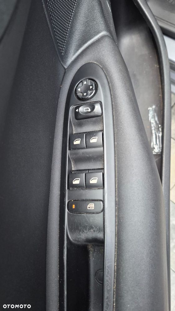 Citroën C4 1.6 HDi Equilibre - 11